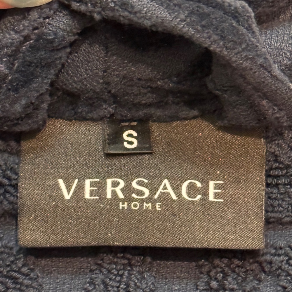 Versace Bathrobe - image 2
